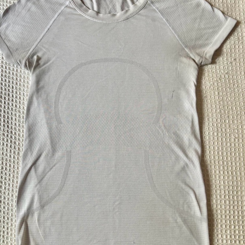lululemon athletica White Short-Sleeve Seamless Active Tee